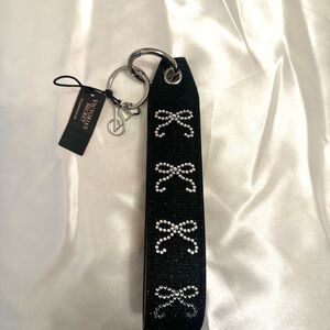 Victoria’s Secret Rhinestone Bow Wristlet Strap Keychain Black Silver NWT